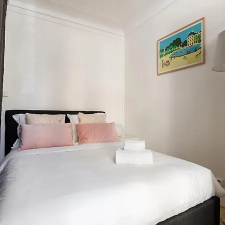 Jardin Du Luxembourg & Pantheon - Cityapartmentstay * Parigi